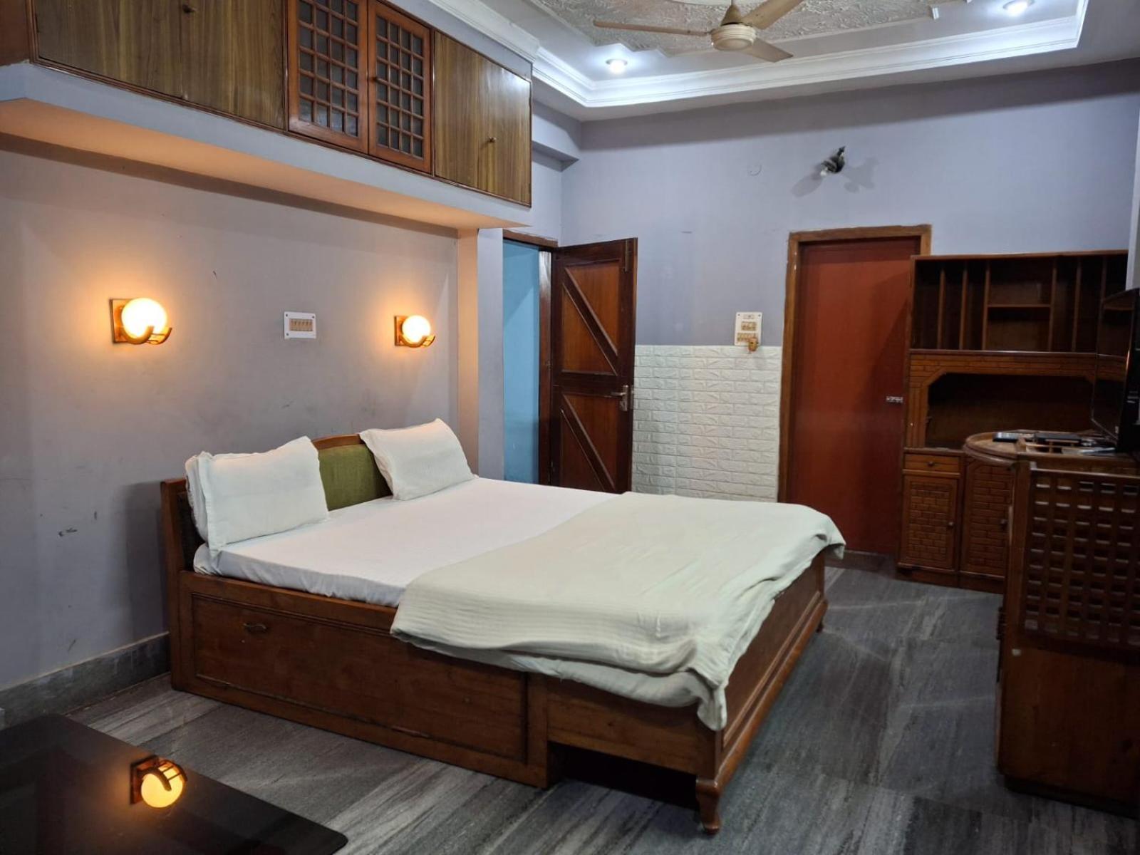 Exotic Villa Homestay Guwahati Esterno foto