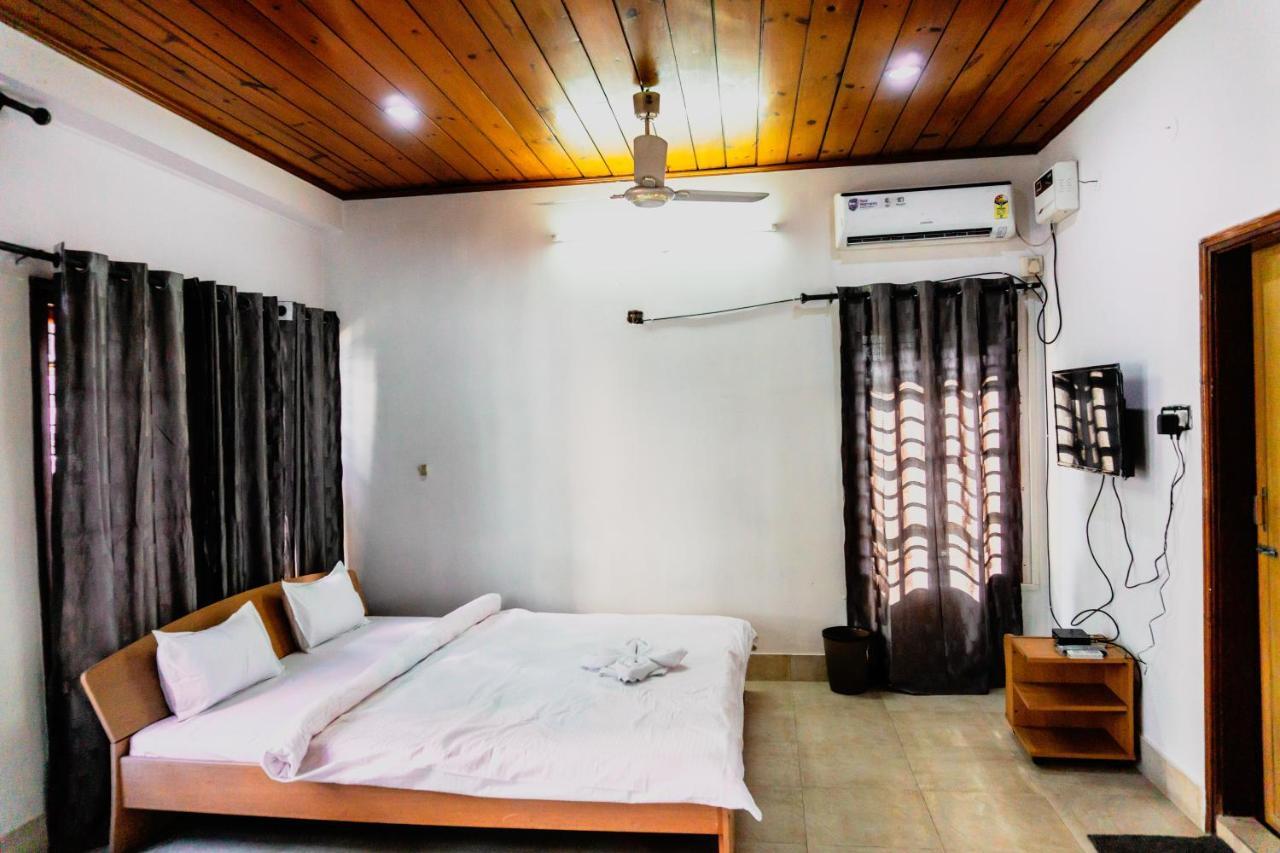 Exotic Villa Homestay Guwahati Esterno foto